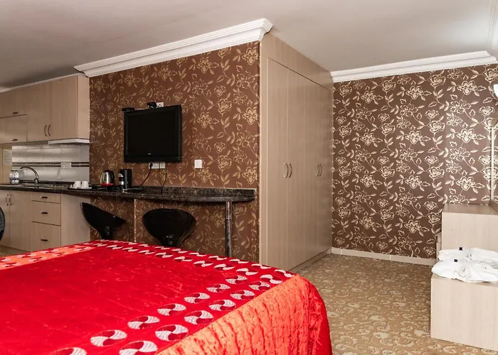 Berrak Su Hotel