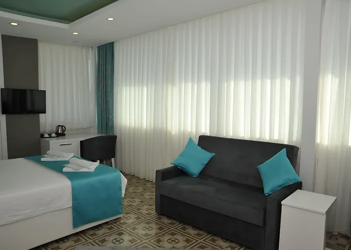 Berrak Su Hotel