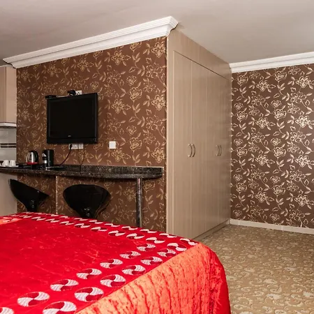 Berrak Su Hotell