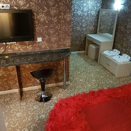 Berrak Su Hotell