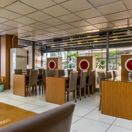 Berrak Su Hotel