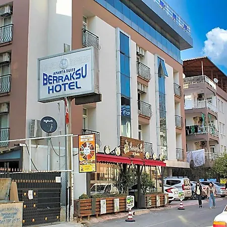 Berrak Su Hotel