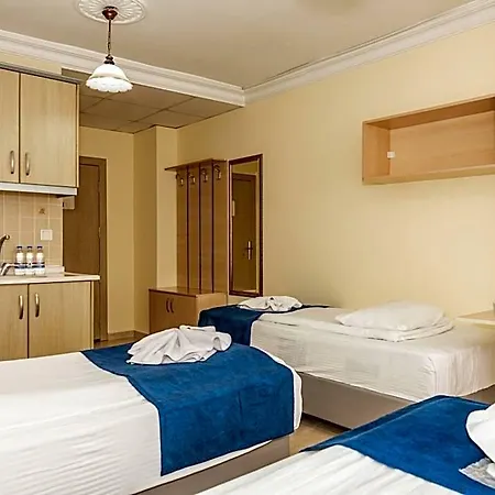 Otel Berrak Su Antalya