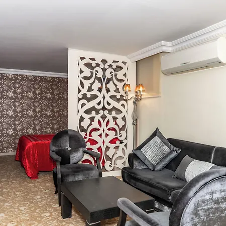 Berrak Su Antalya