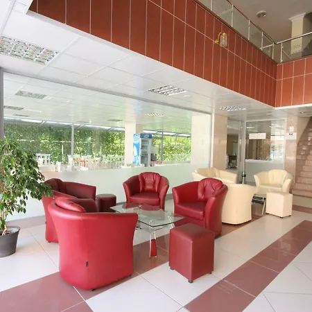 Berrak Su Hotell Antalya