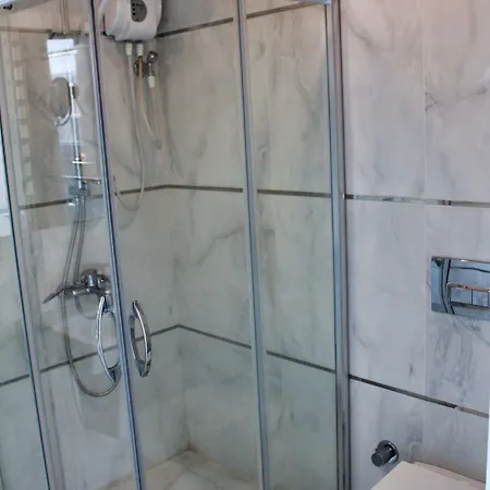 Hotel Berrak Su